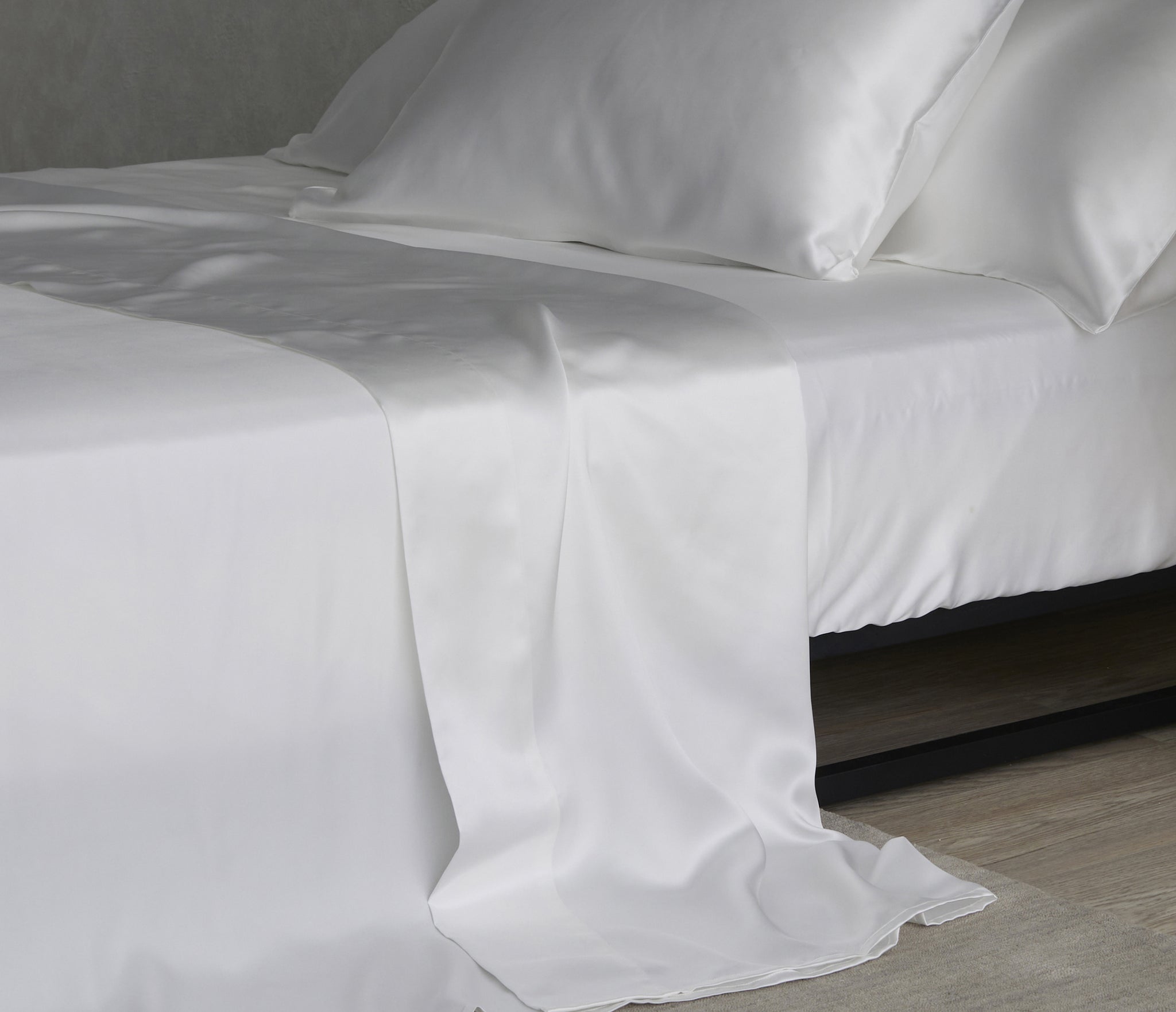 silk bed sheets sold on Temu United States, image size:2048x1763